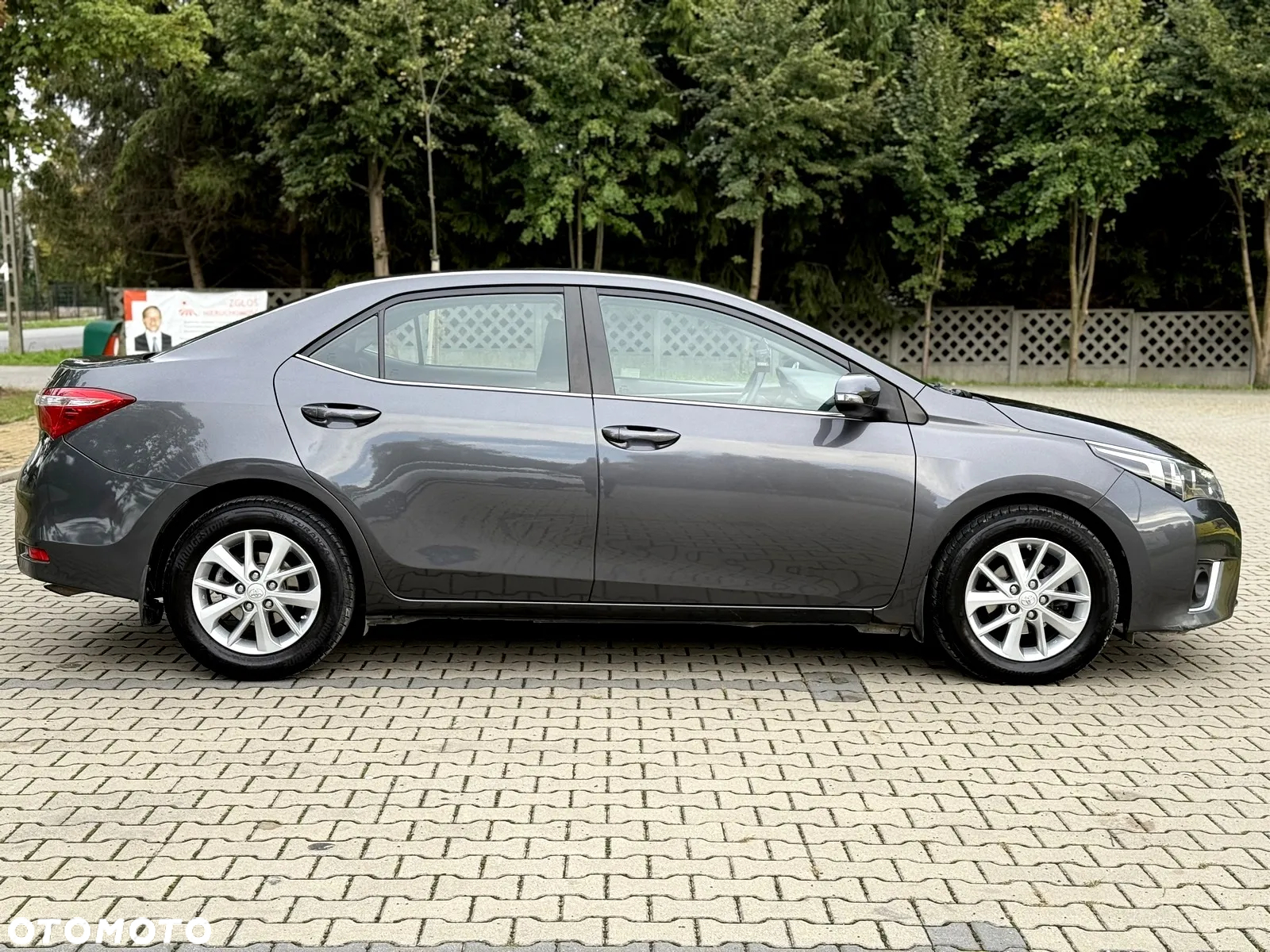 Toyota Corolla 1.6 Premium MM - 18