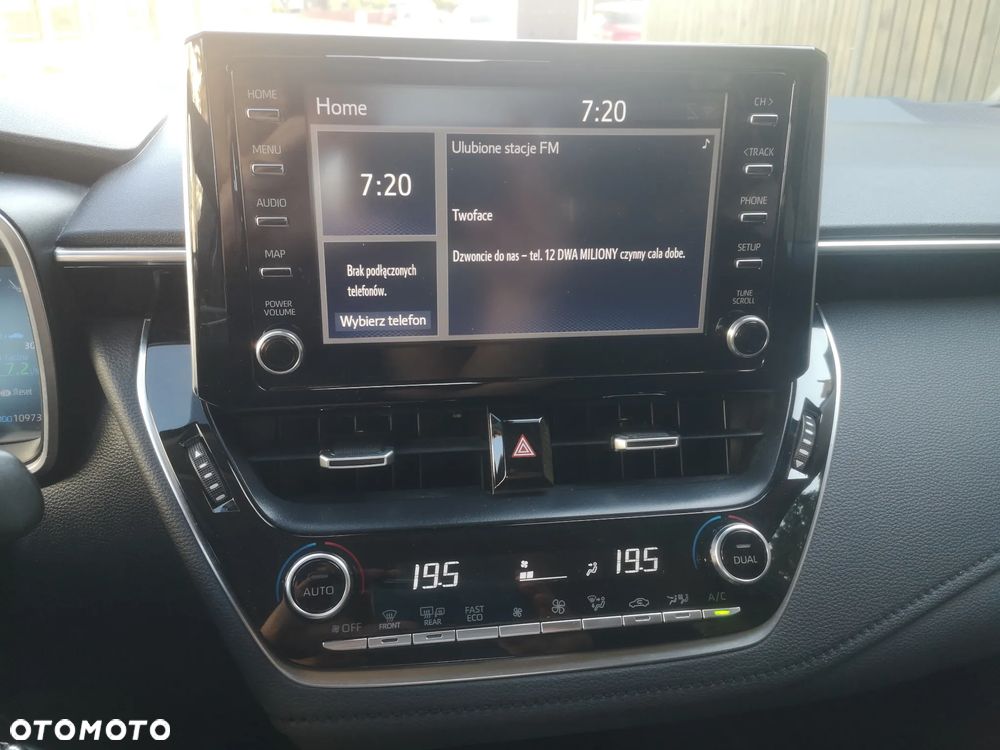 Toyota Corolla 1.5 Comfort - 18