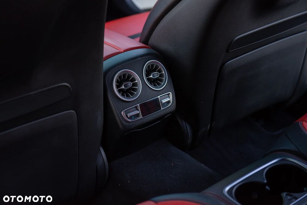 Mercedes-Benz AMG GT 63 S 4Matic+ Speedshift MCT 9G - 33
