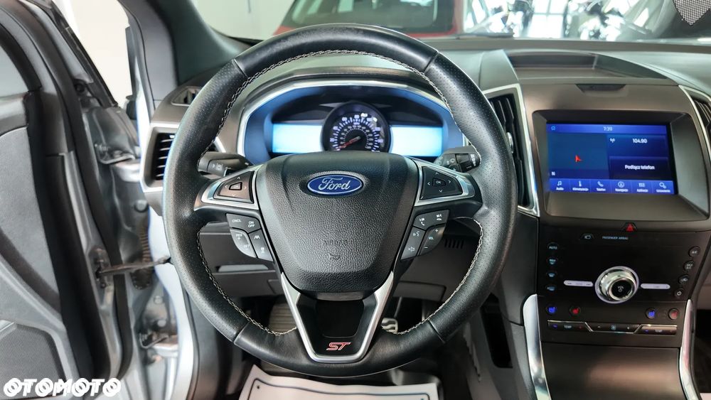 Ford Edge - 26