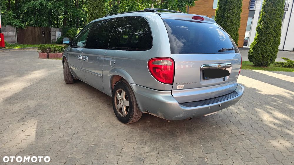 Dodge Grand Caravan - 3