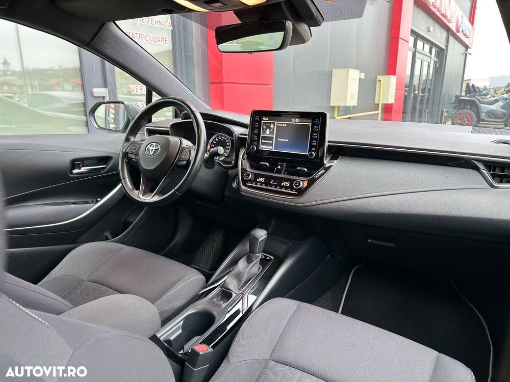 Toyota Corolla 1.8 HSD TS Dynamic - 20