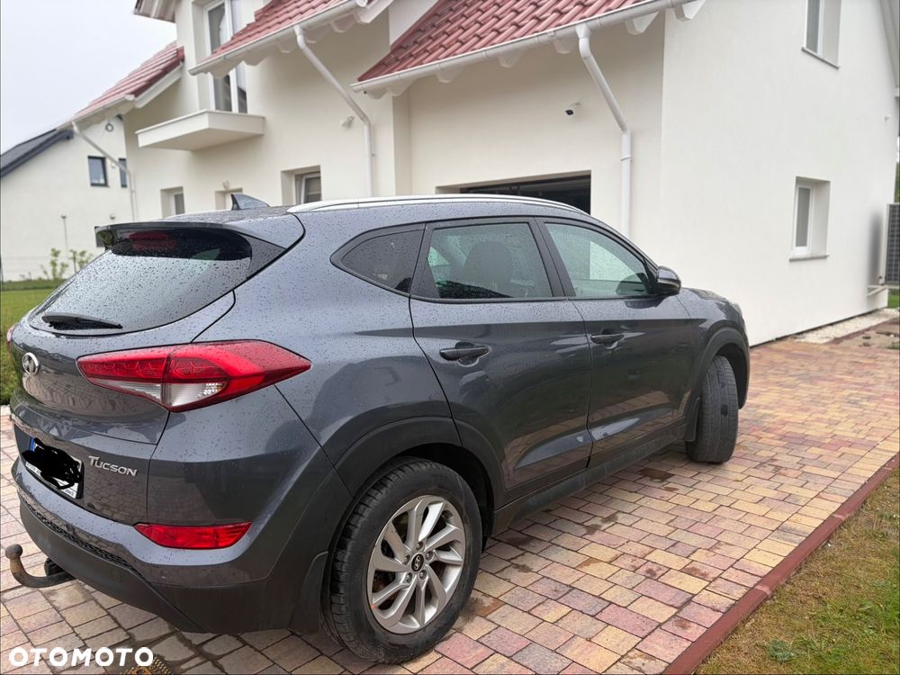 Hyundai Tucson 1.6 GDI BlueDrive Comfort 2WD - 11