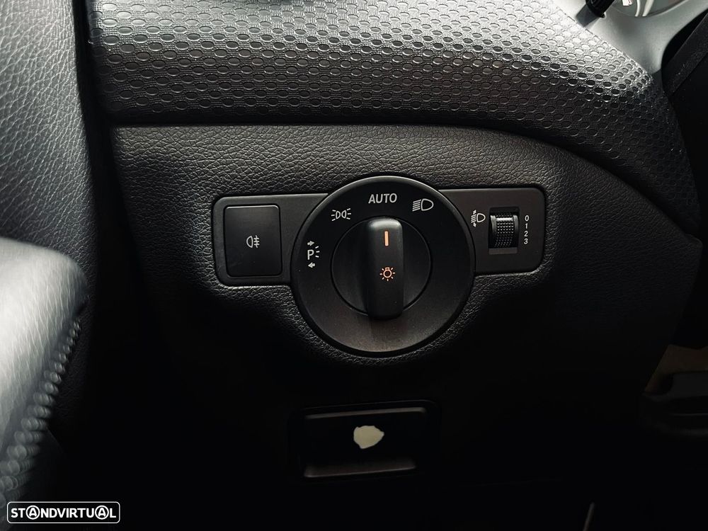 Mercedes-Benz A 180 d - 34