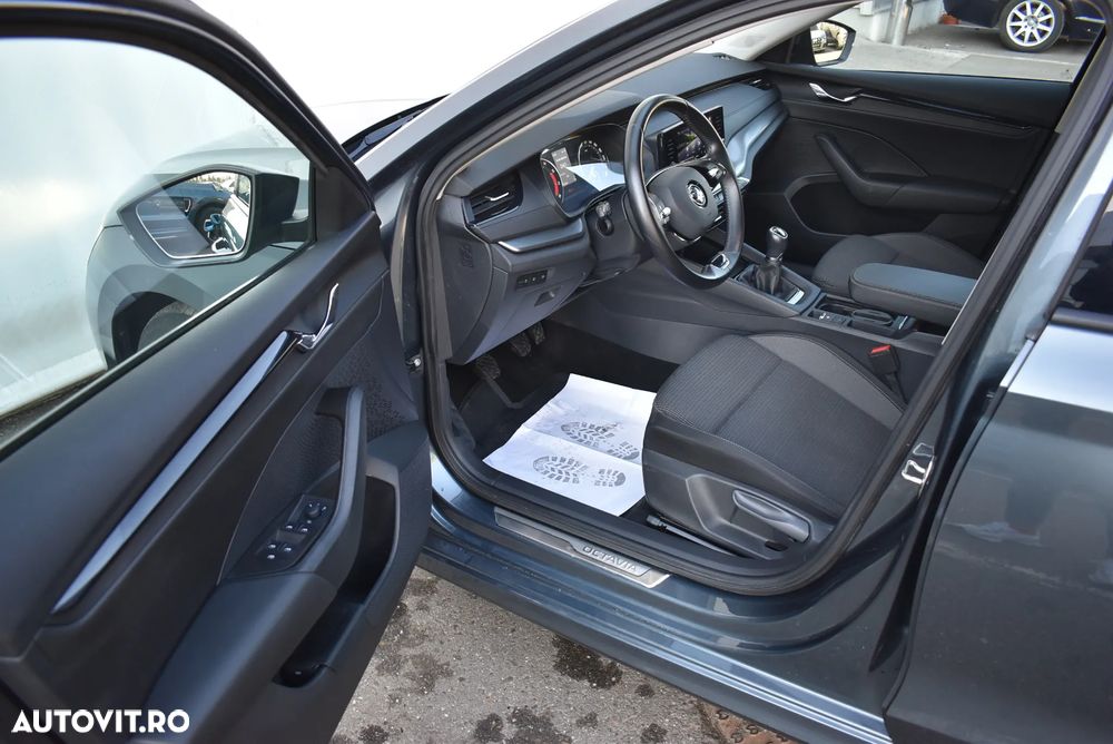 Skoda Octavia - 16