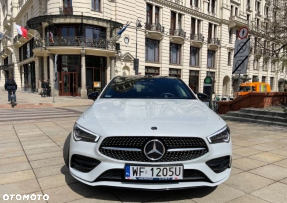 Mercedes-Benz CLA 200 7G-DCT - 8