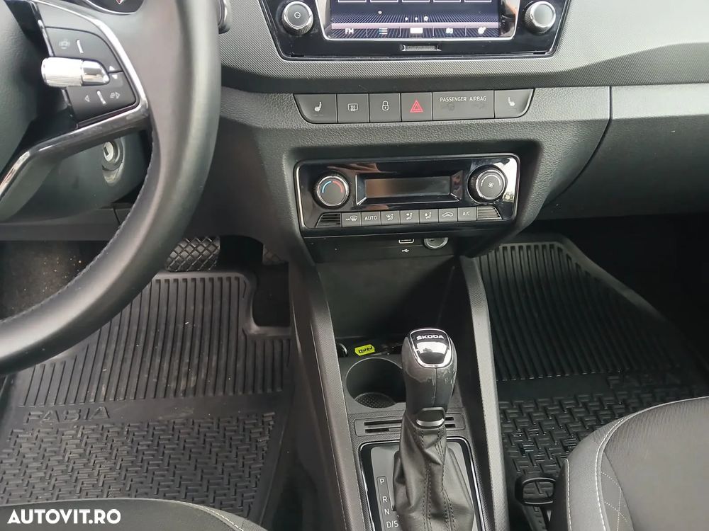 Skoda Fabia - 10