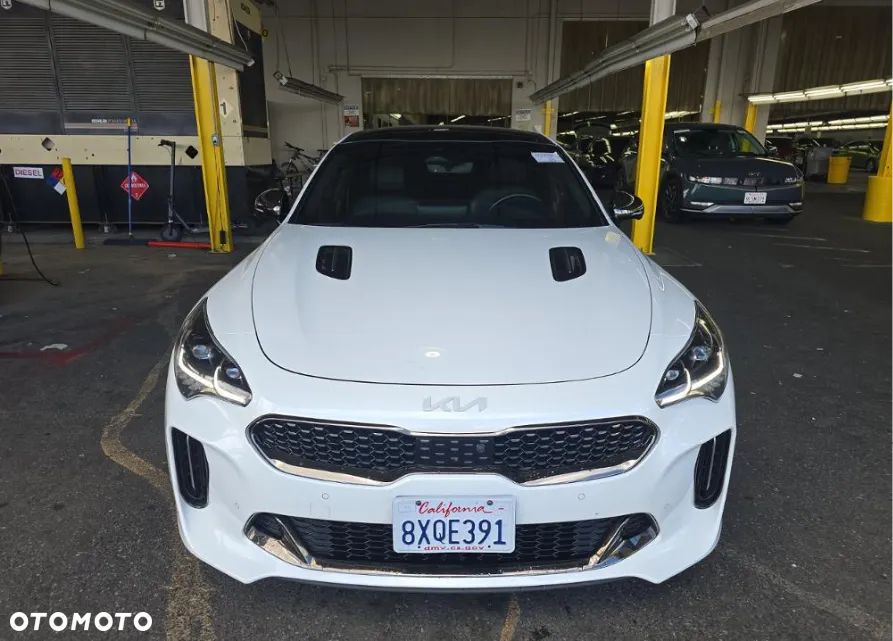 Kia Stinger 3.3 T-GDI V6 GT AWD - 2