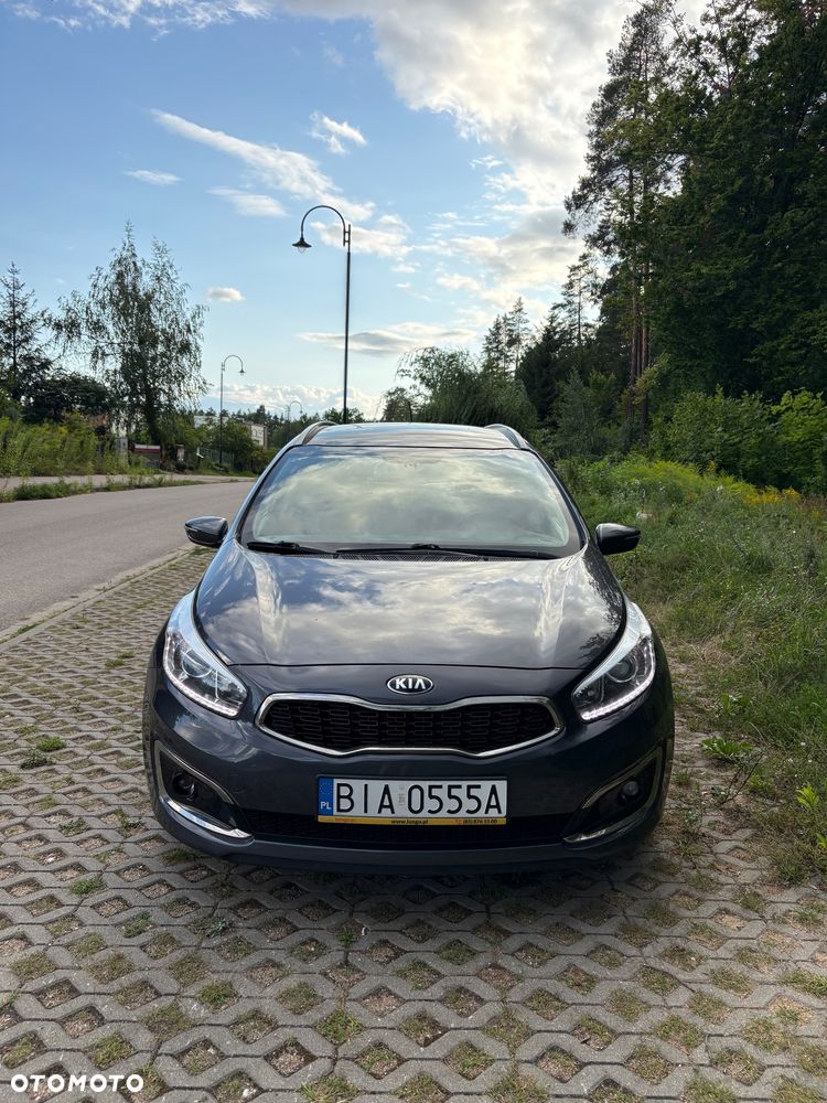 Kia Ceed 1.6 GDI L DCT - 5