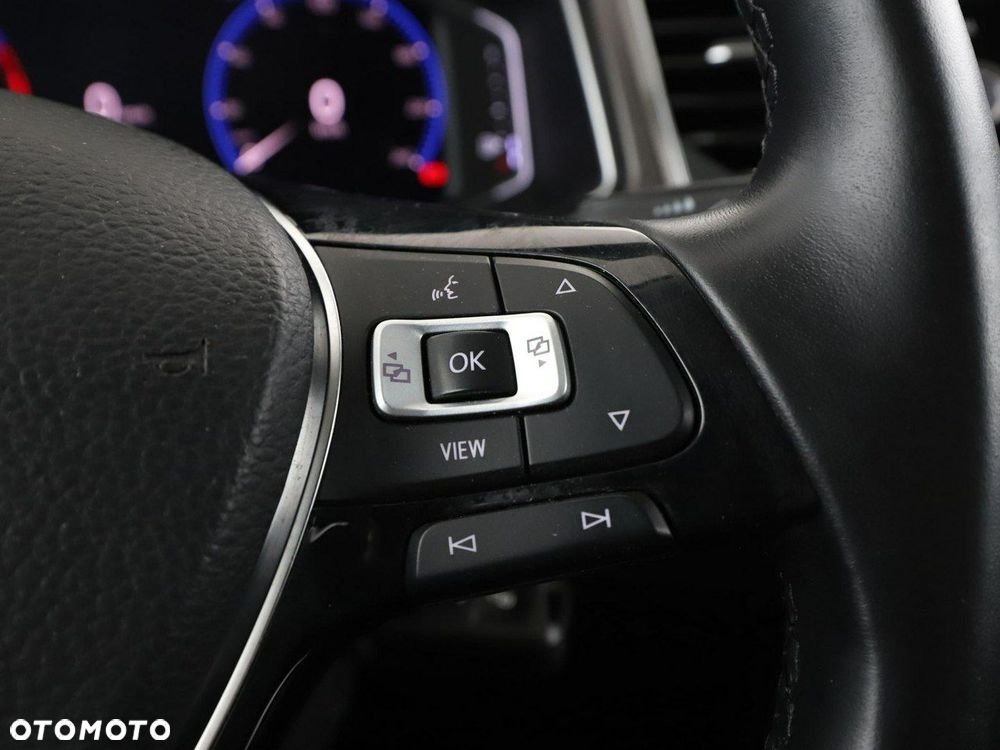 Volkswagen T-Roc 1.0 TSI Style - 32