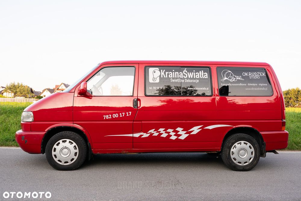 Volkswagen Caravelle - 3