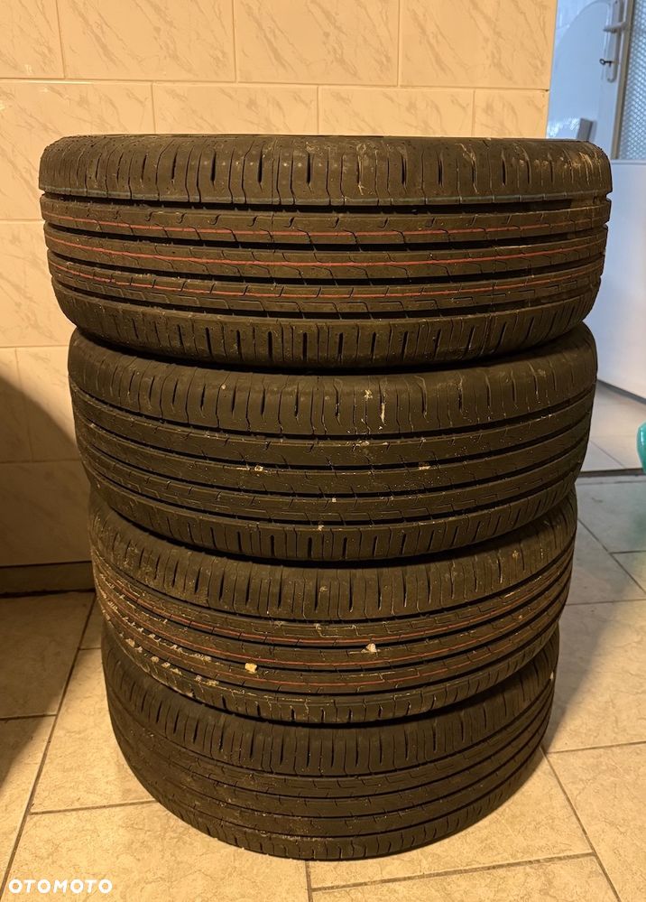 Opony Continental 205/60 R 16 96 H XL - 1