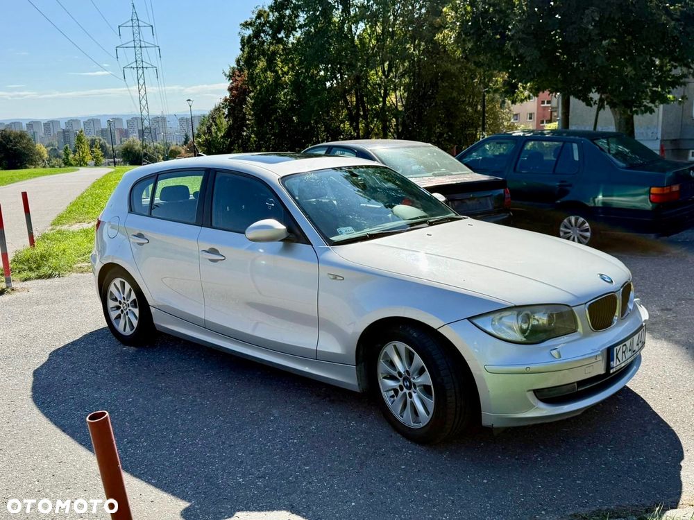 BMW Seria 1 118d DPF - 2