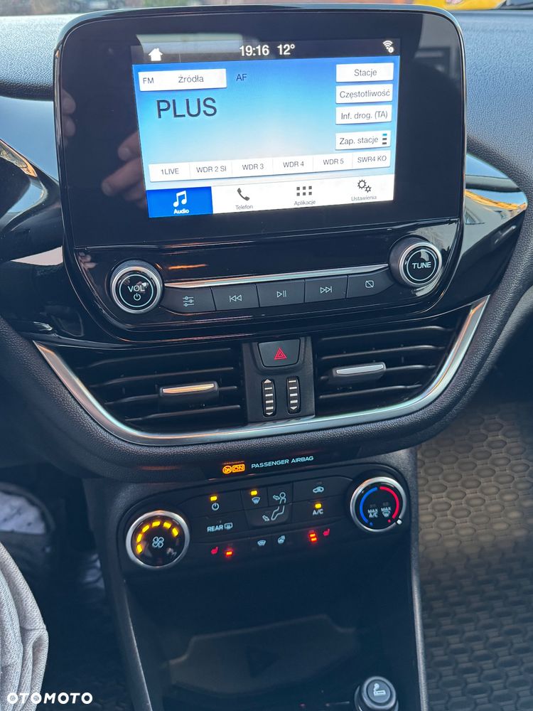 Ford Fiesta 1.1 COOL&CONNECT - 9