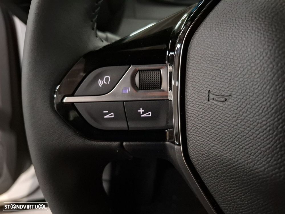 Peugeot e-2008 50 kWh SE Style - 16