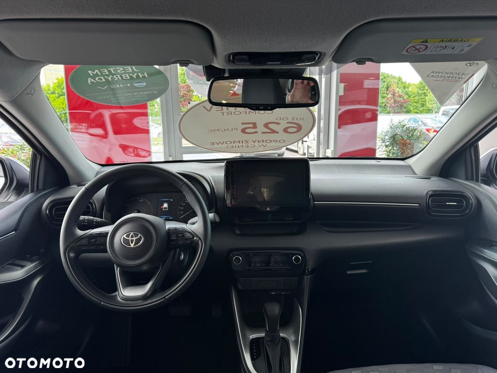 Toyota Yaris ver-hybrid-1-5-comfort - 5