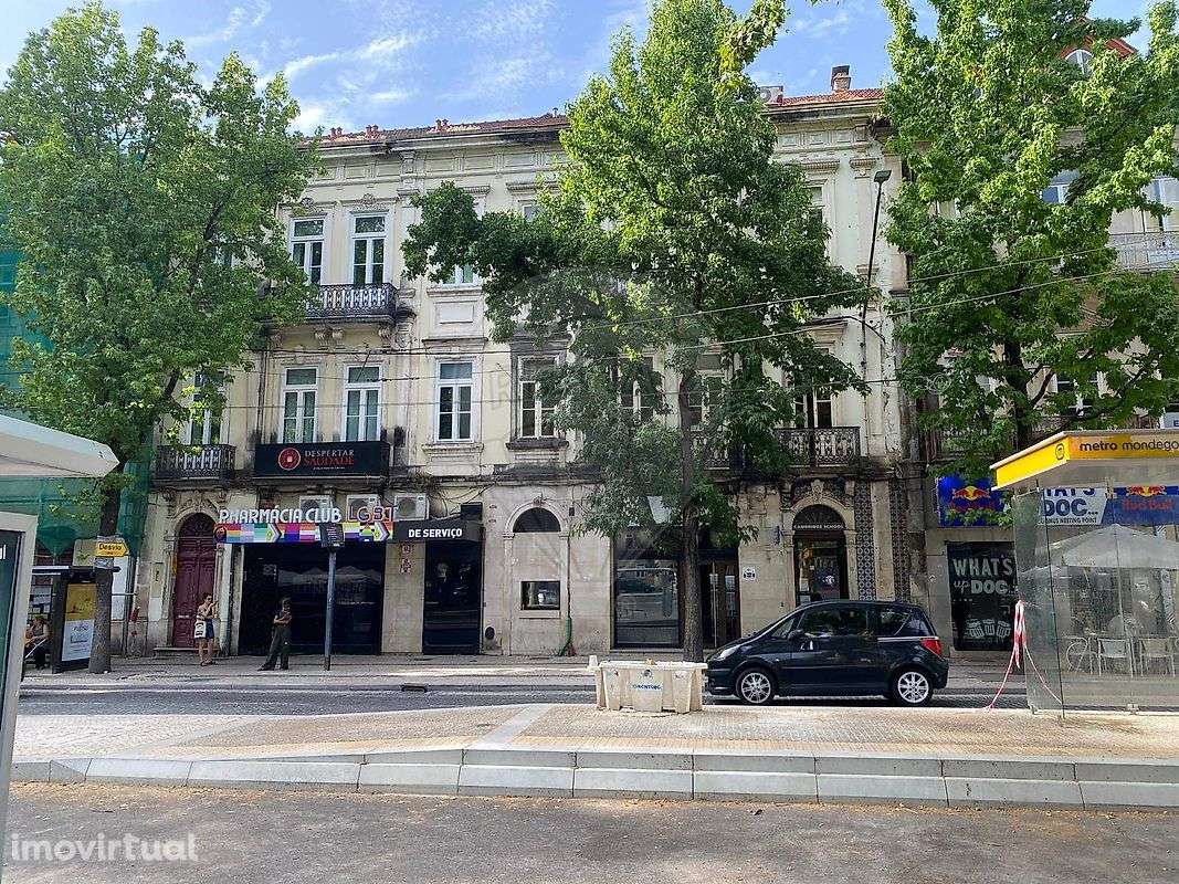 Prédio  para venda - Grande imagem: 2/17