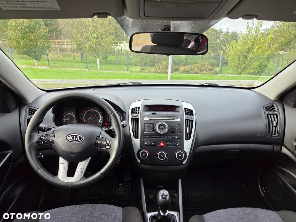 Kia Ceed Cee'd 1.4 Comfort - 12
