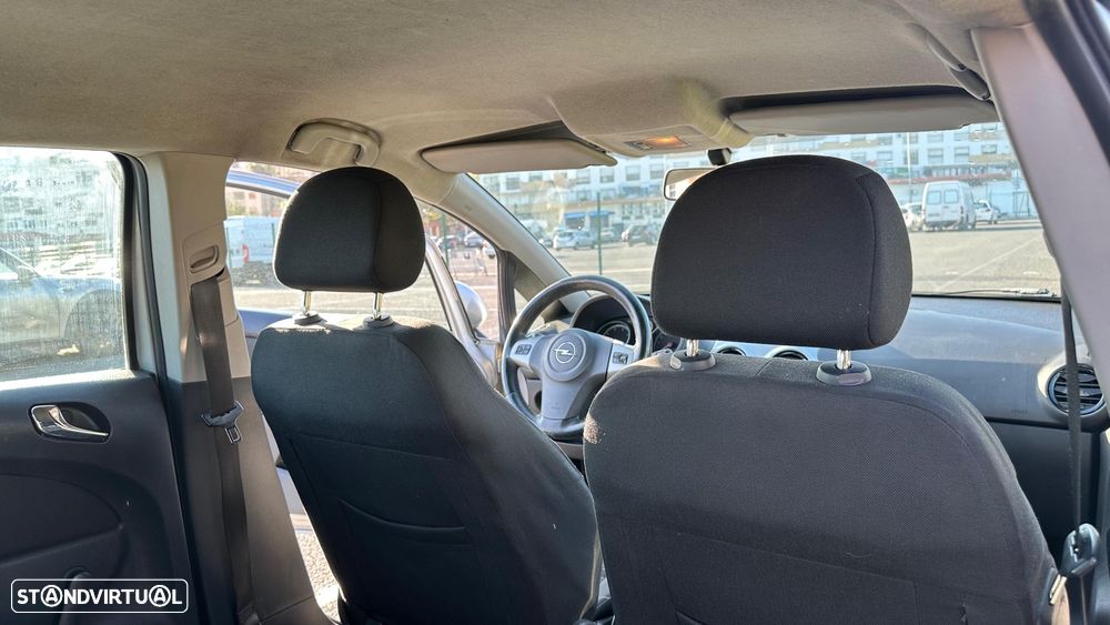 Opel Corsa 1.3 CDTI Enjoy EcoFLEX - 3