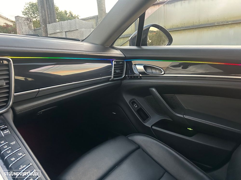 Porsche Panamera S e-Hybrid - 11