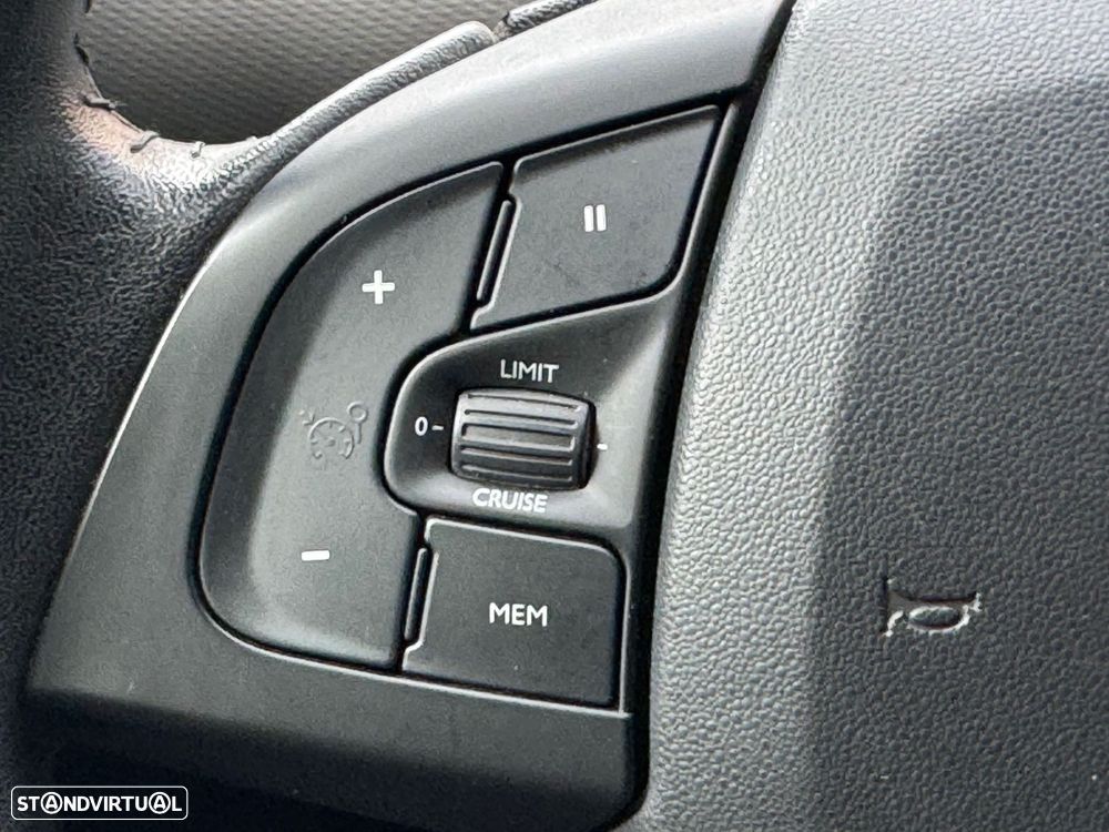 Citroën C4 Cactus 1.2 PureTech Feel - 24