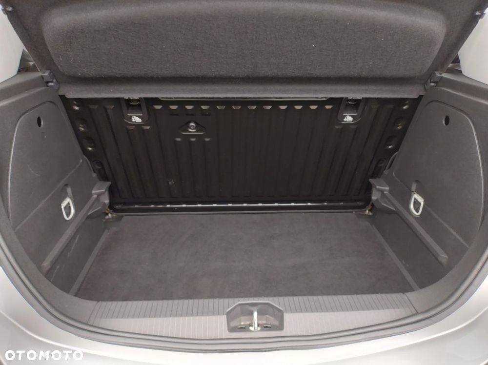 Opel Corsa 1.4 Innovation - 34