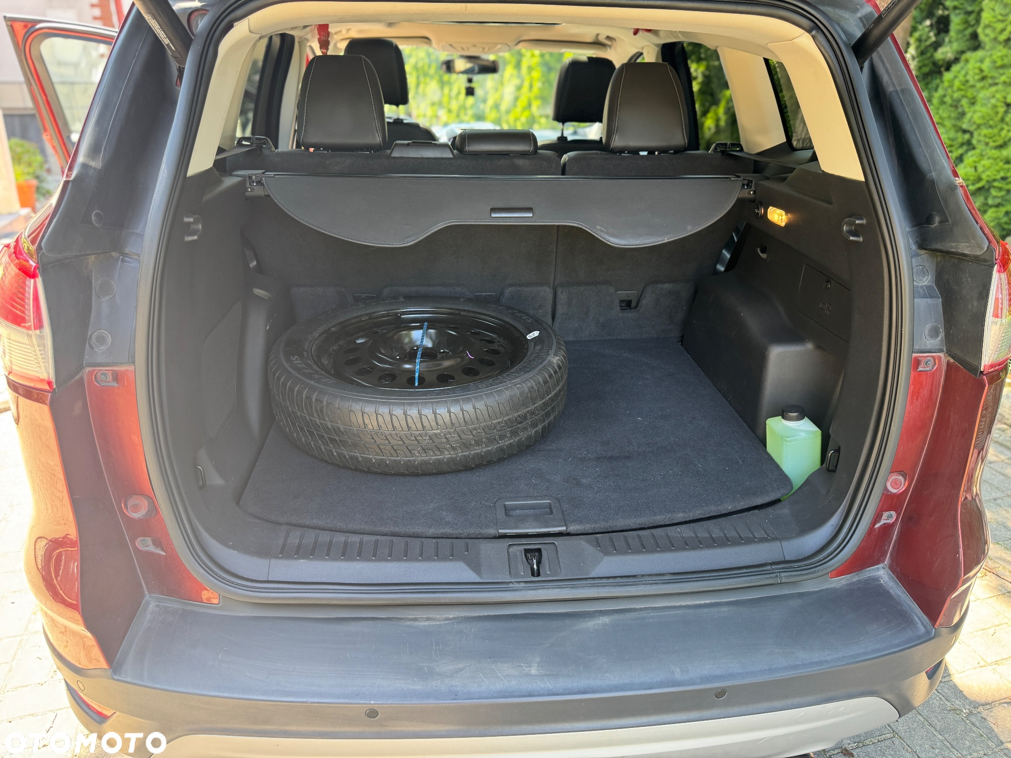 Ford Escape 2.0 EcoBoost AWD Titanium - 29