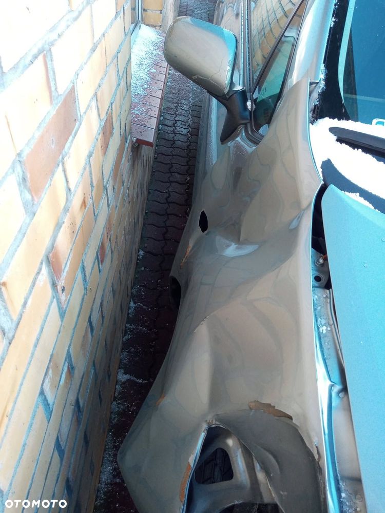 Toyota Auris 1.6 Premium - 7