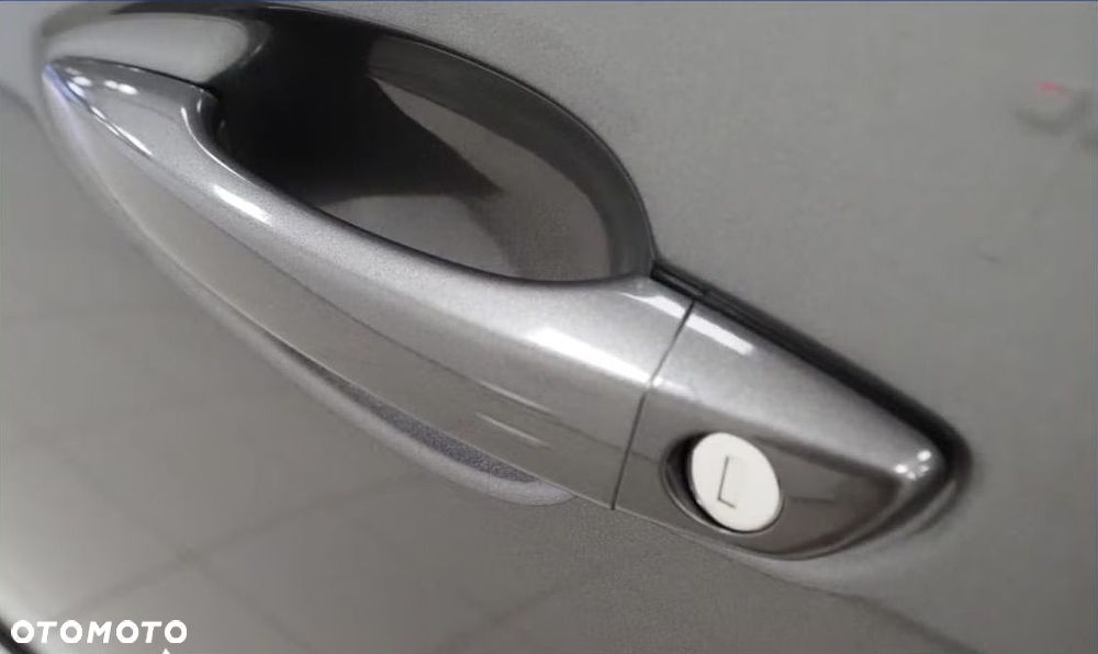 Peugeot 3008 BlueHDi 130 Stop & Start EAT8 Allure - 32