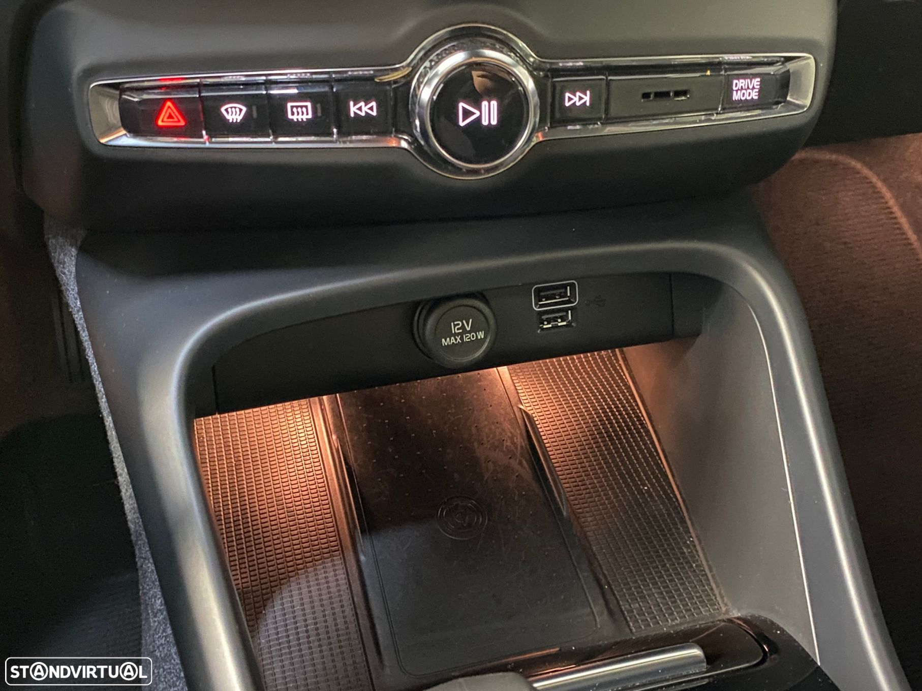 Volvo XC 40 1.5 T4 PHEV Plus Dark - 18