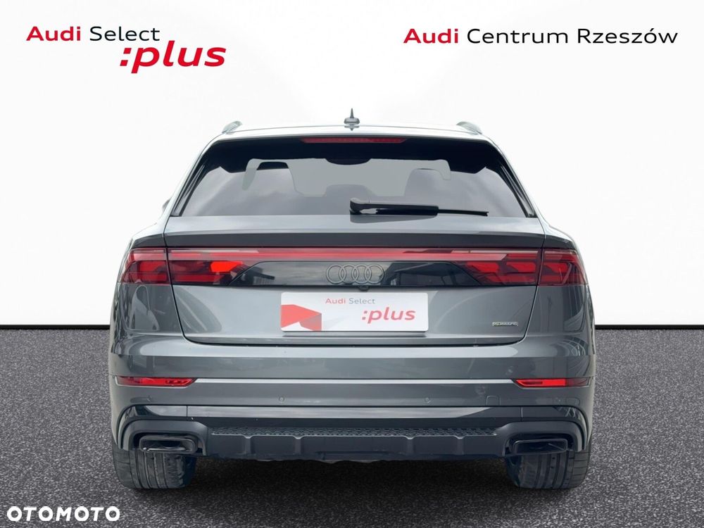 Audi Q8 - 7