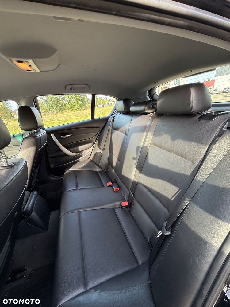 BMW Seria 1 116d - 18