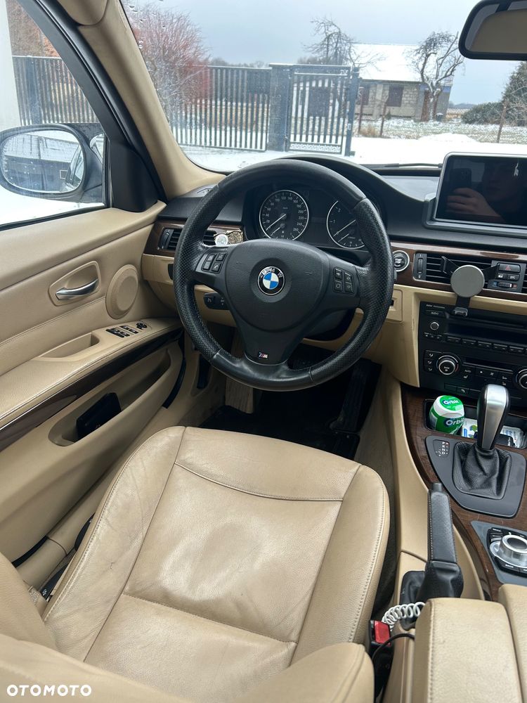 BMW Seria 3 318i Edition Exclusive - 13