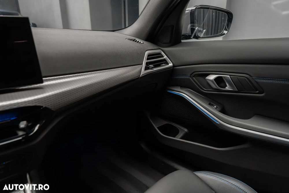 BMW Seria 3 330i xDrive Aut. M Sport - 28