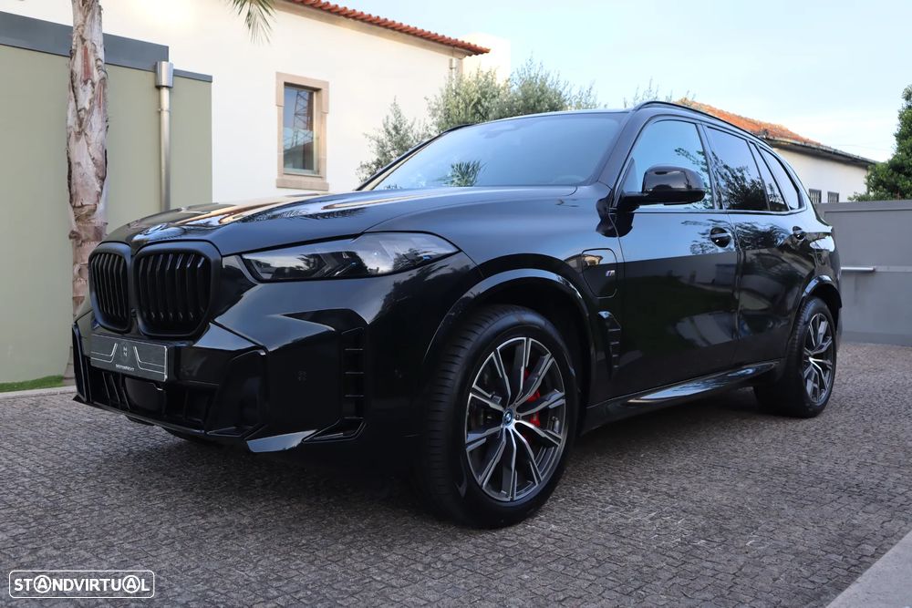 BMW X5 50 e xDrive Edição Desportiva M - 1