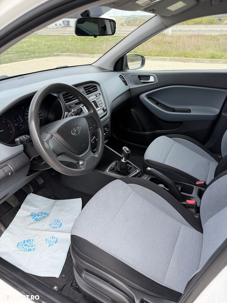 Hyundai i20 1.1 CRDi M/T Confort - 6