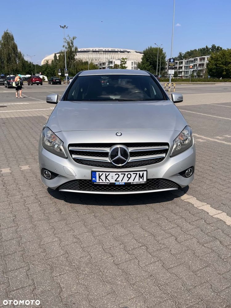 Mercedes-Benz Klasa A 180 7G-DCT Urban - 3