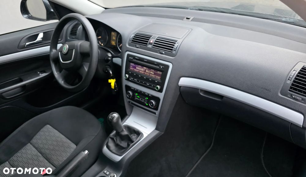 Skoda Octavia 1.4 TSI IMPULS EDITION - 5