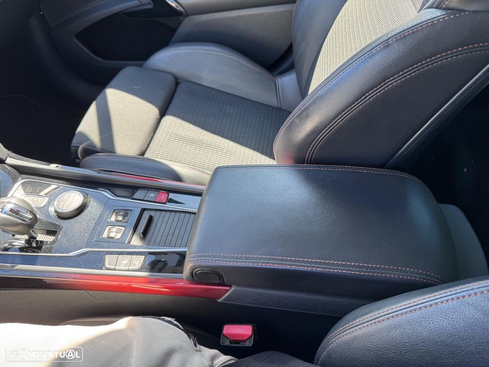 Peugeot 508 RXH 2.0 HDi Hybrid4 2-Tronic - 22