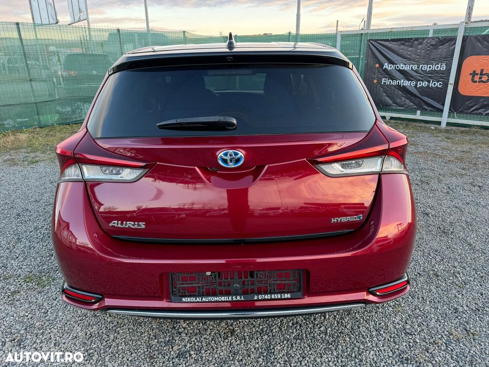 Toyota Auris - 14