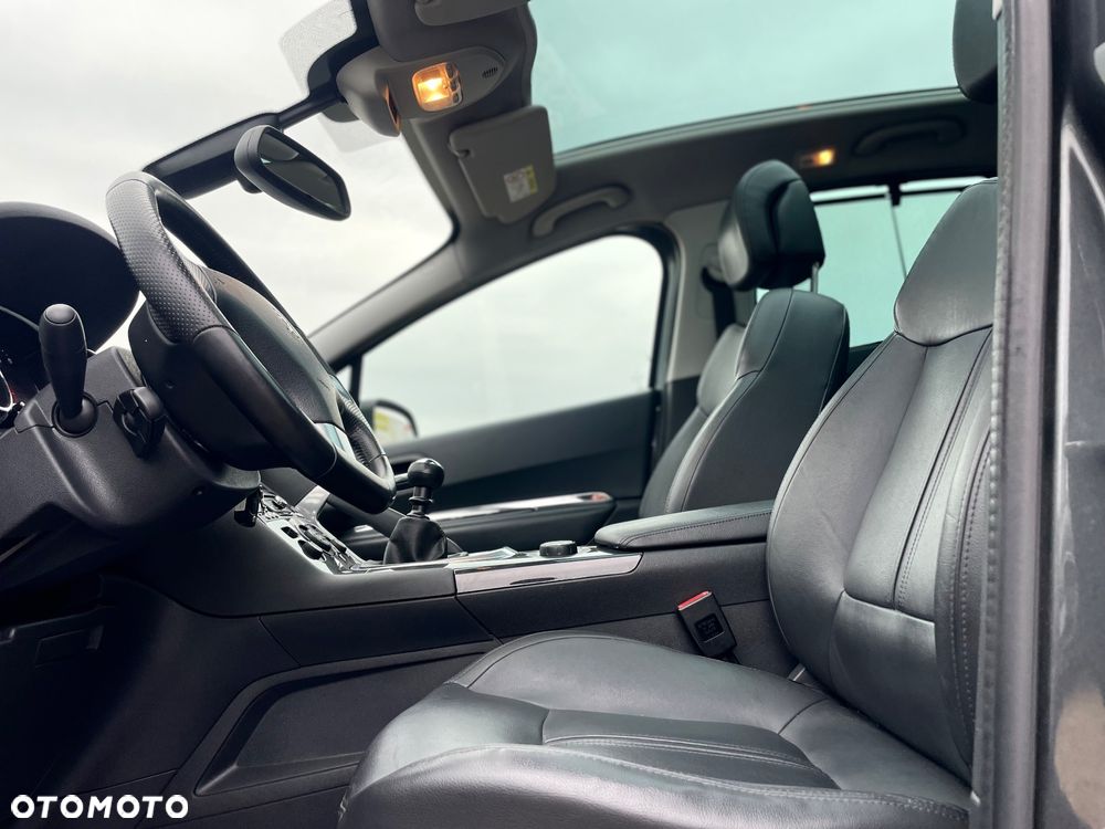 Peugeot 3008 HDi 150 Allure - 9