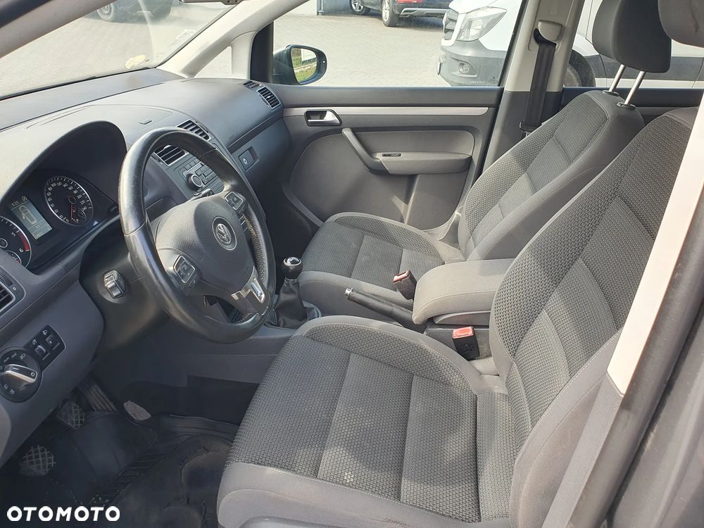 Volkswagen Touran 1.6 TDI DPF Comfortline - 6