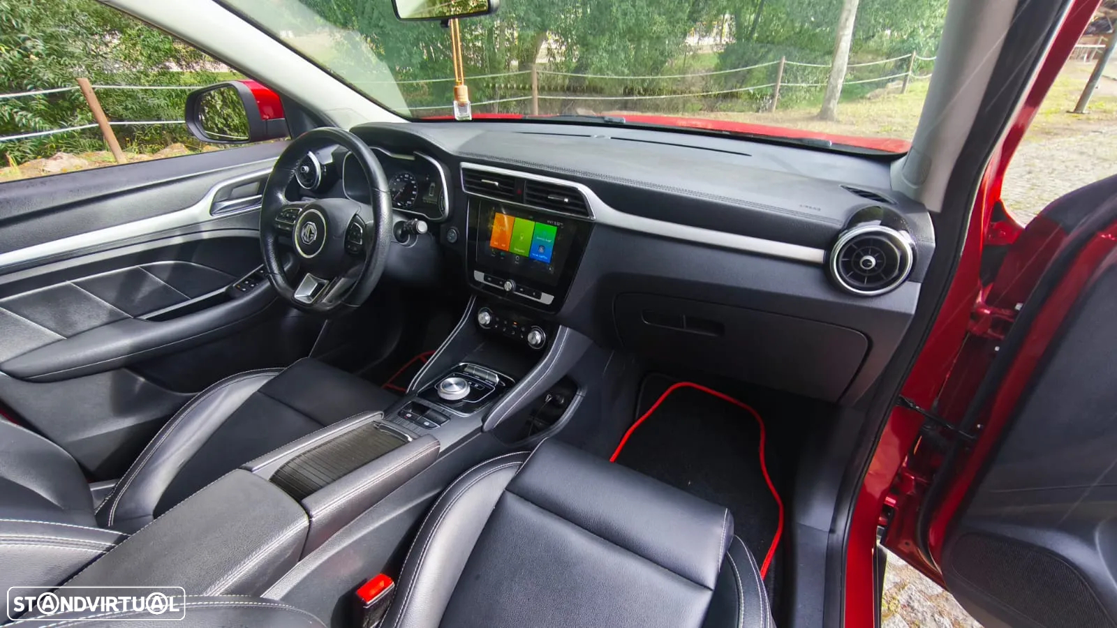MG ZS EV 44.5 kWh Luxury - 12
