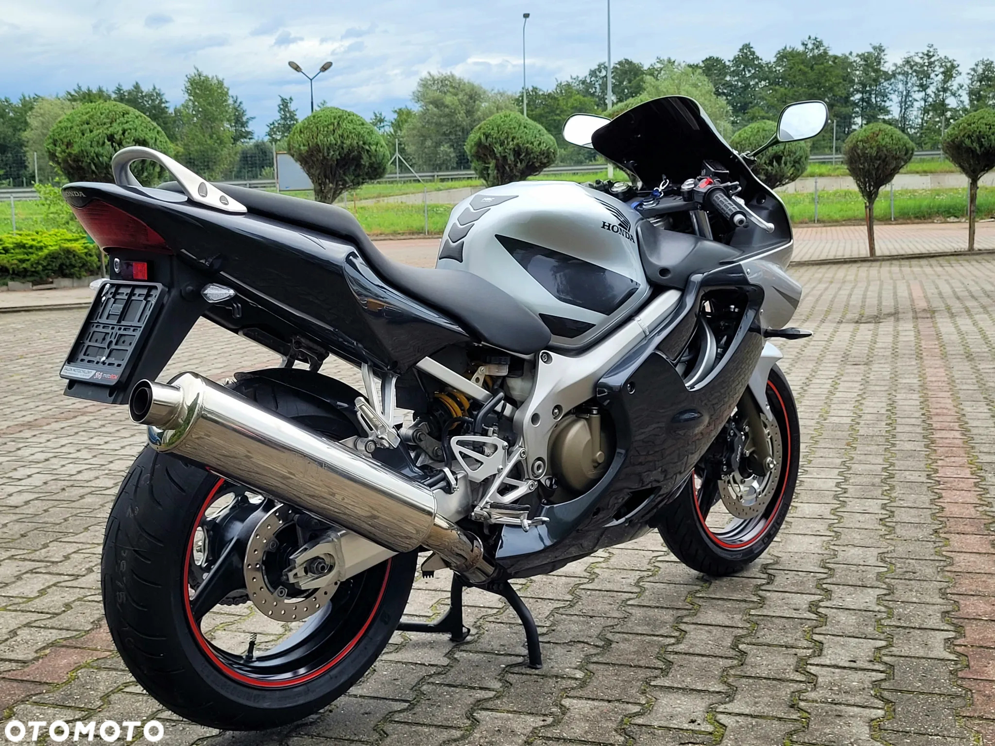 Honda CBR - 27
