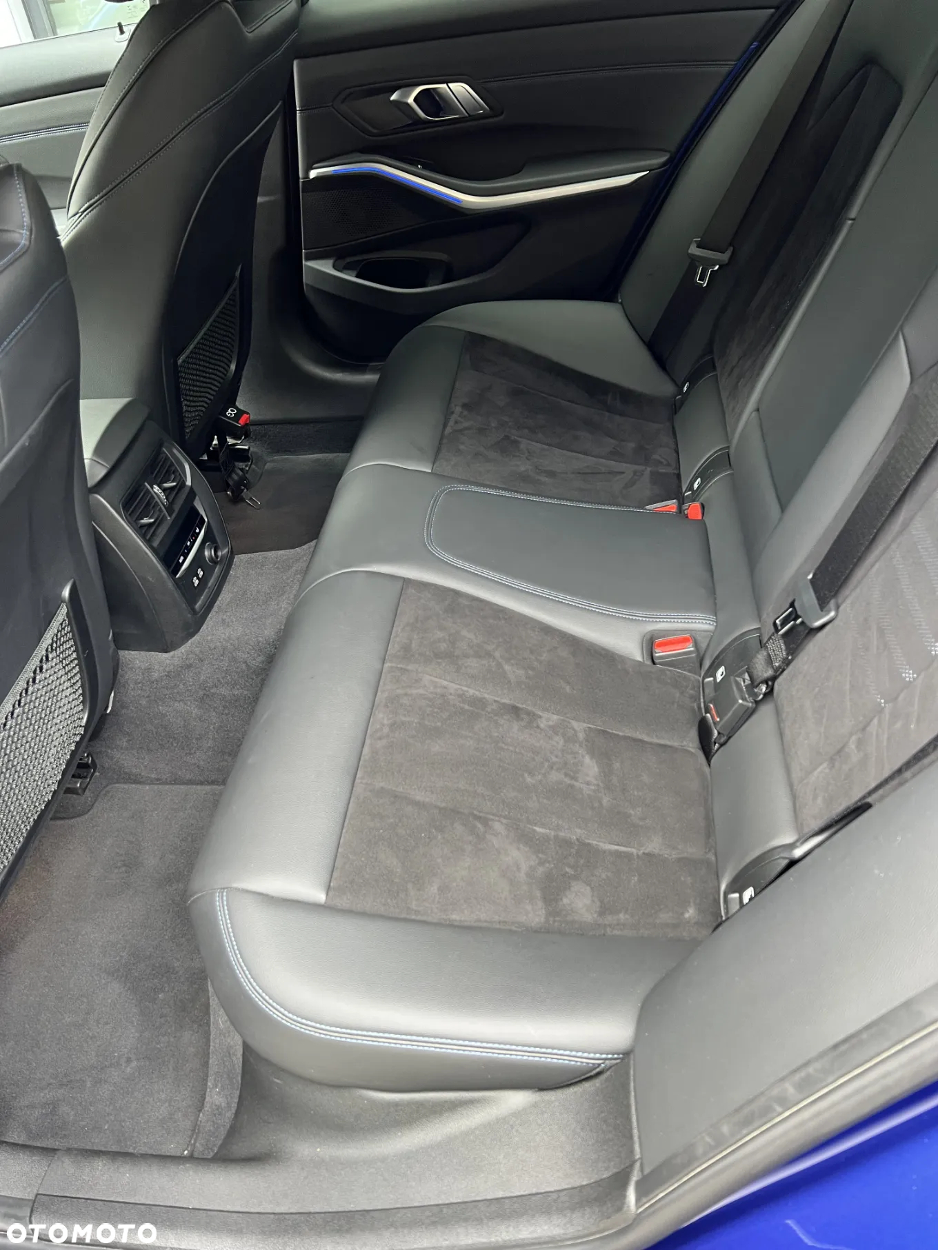 BMW Seria 3 330i M Sport sport - 11