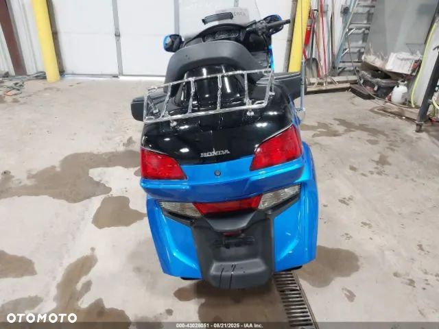 Honda GL - 6
