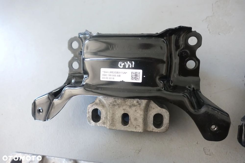 PODUSZKA SILNIKA SKRZYNI GOLF VII 1.6 TDI 16r. - 3