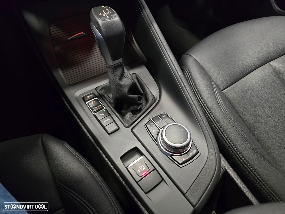 BMW X1 xDrive25e Advantage - 32