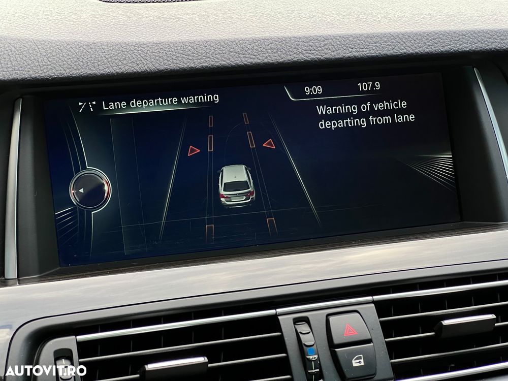 BMW Seria 5 520d xDrive Touring Aut. Luxury Line - 39
