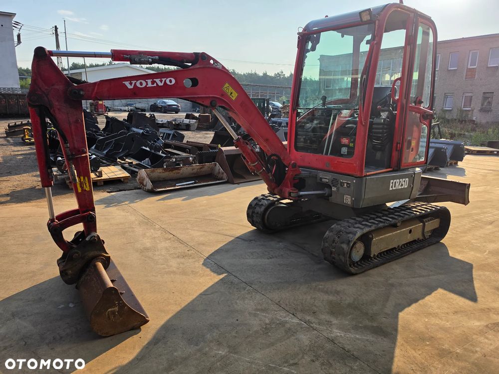 Volvo ECR25D - 3
